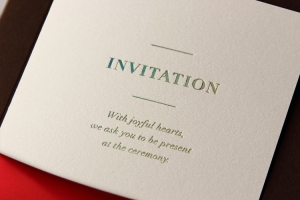 Three-color-50pcs-lot-Wedding-Invitation-Cards-With-Purple-Ribbon-Printing-Laser-Cut-Wedding-Invitations
